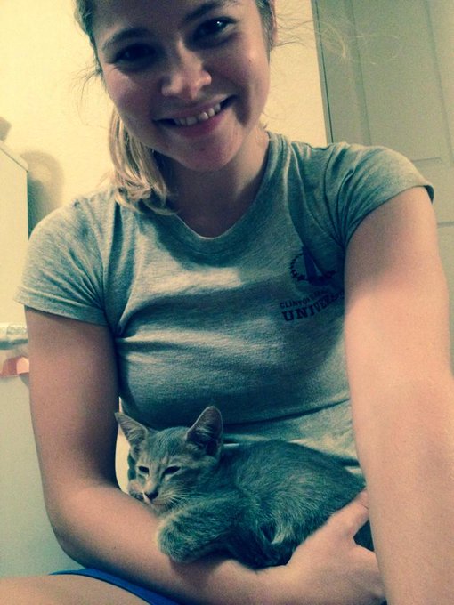 Oh my gosh! I caught a little kitty! It fell for the tuna in the box trick! Awesome. I can't keep it<a href="/tag/camgirl"class="tags"><span>#camgirl</span></a><a href="/tag/manyvids"class="tags"><span>#manyvids</span></a>