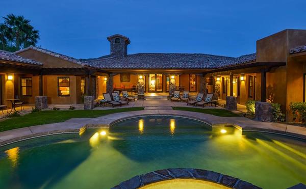 GregWolfson's tweet photo. Need to cool off? GREG WOLFSON INTERIORS  see us in PS LIFE ONLINE and DESERT Mag this month #ps http://t.co/LwRazsdlml
