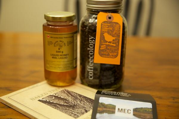 TreesCount's tweet image. #treestory &amp;amp; #volunteer prizes: treescount.blogspot.com/2014/09/announ… Thanks: #coffeecology @JellyBros @MyDogJoeCoffee &amp;amp; others!