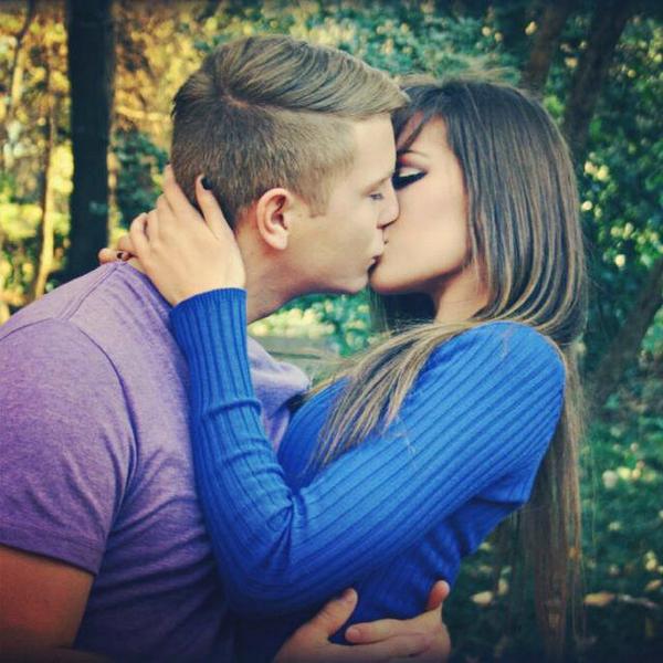 KaylaPrivett's tweet photo. #MomentsWithMyBoyfriend ,, I love you Baybee @parx10 http://t.co/bKvN0O9GND