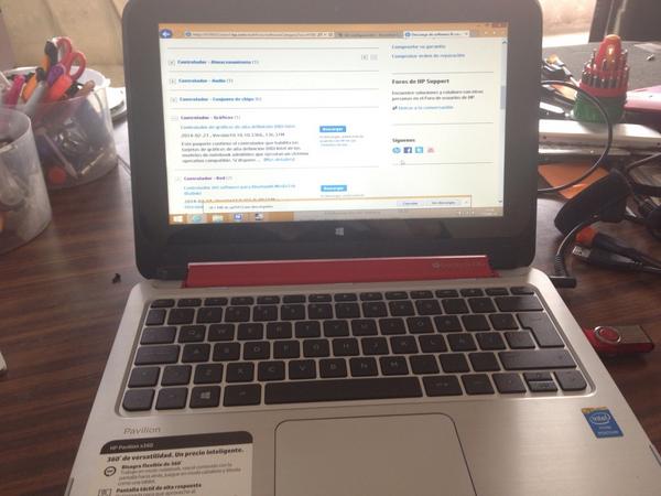 PepitoCompus's tweet image. Actualización de win 8.1 de pavilion x360, cada ves se parecen más a los modelos Mac! 😁