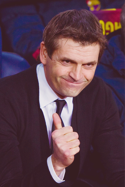 MotivacionesF's tweet photo. Hoy estaría de cumpleaños Tito Vilanova ¡Siempre seras recordado! http://t.co/NeEd03xALt