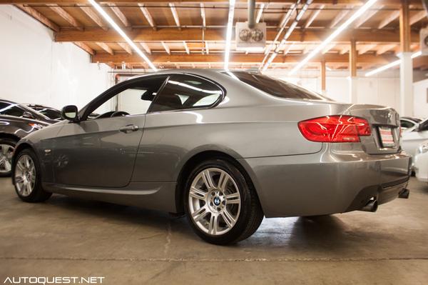 aqseattle's tweet image. Space metallic gray is my favorite #bmw color. Check this #manual #335i out today! #dealership #automotive #seattle