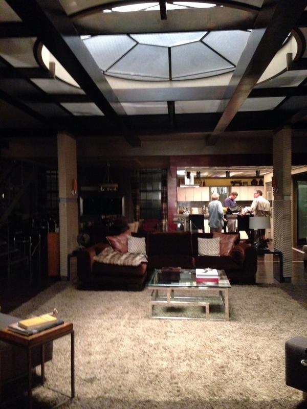 7x05 "MEME IS MURDER" spoilers (filmed after 7x06) BxwPCAoCEAAVY26