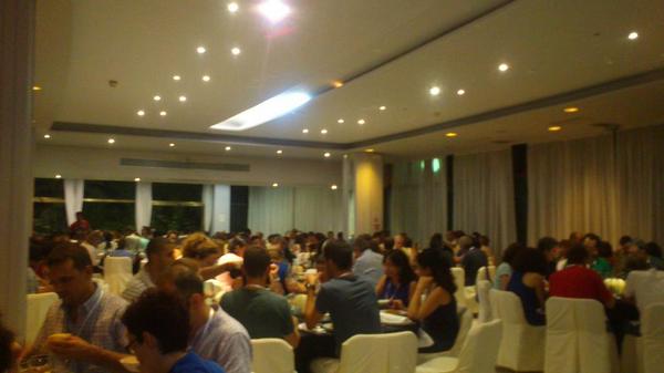 GEQOXXXII's tweet photo. The first poster sesion is over, now time for dinner!! #GEQO2014 http://t.co/4LbUSUGaXq