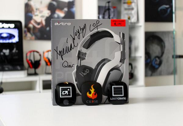 ASTROGaming's tweet photo. Congrats @JessicaGoch! You won the A40s w/ @lootcrate tags signed by @TeamCurseGaming. Thanks for playing #PAXSTRO! http://t.co/X3gxePLy68