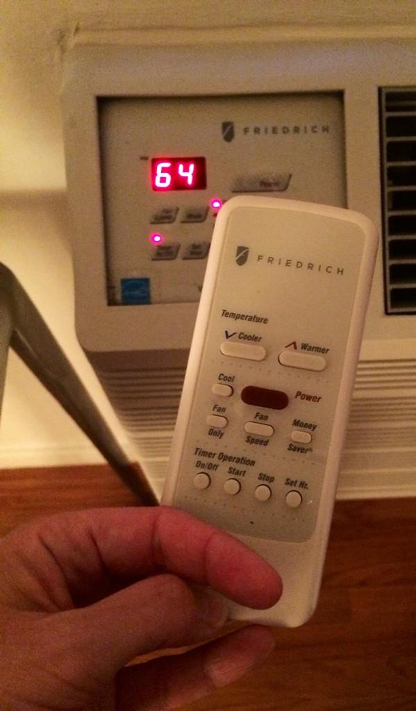 Debblues's tweet image. What&apos;s that about a heat wave? I can&apos;t hear you over my remote controlled air conditioner.  #whatheatwave