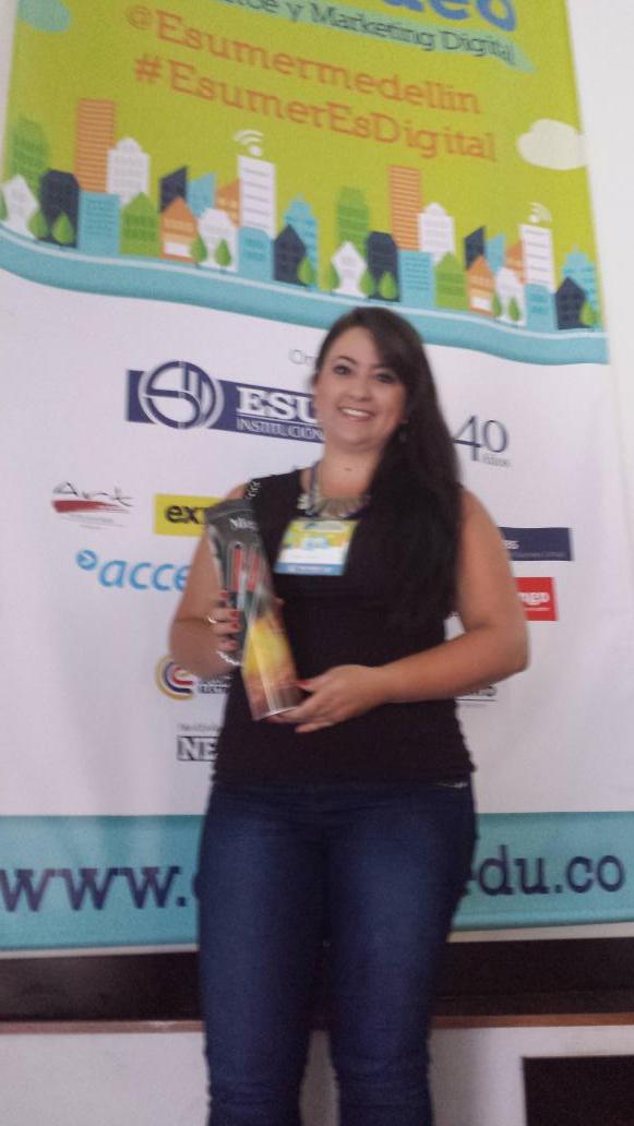CamSanTor's tweet photo. Mas ganadores de #EsumerEsDigital gracias a @flamingotefia @Esumermedellin http://t.co/7KqgArrlPZ