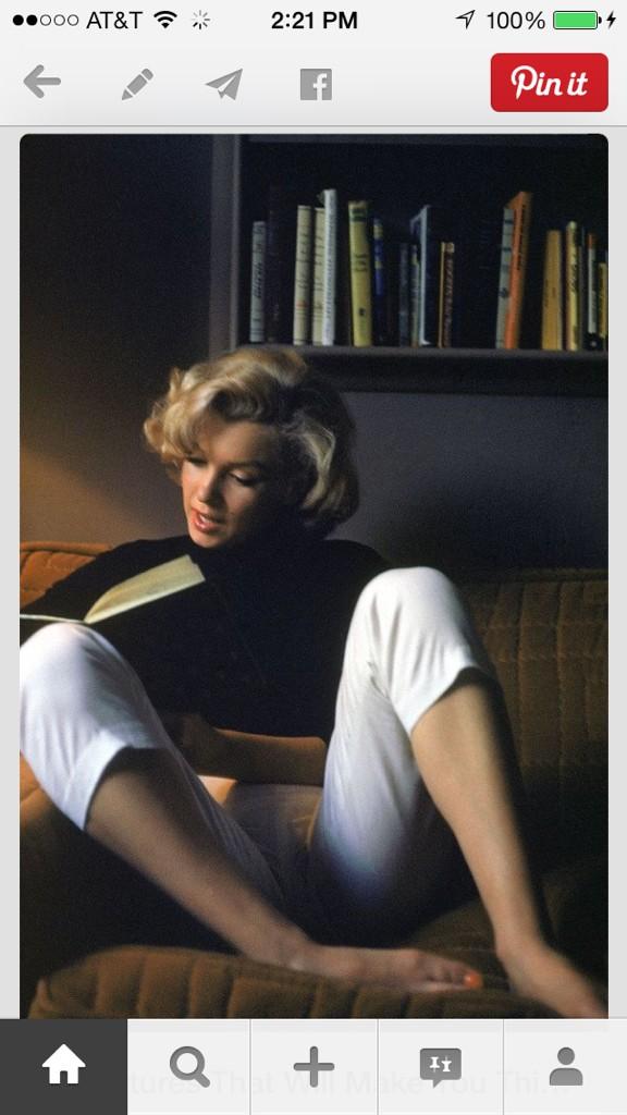 JoinJenna's tweet image. I want start a #bookclub! What should we #read first? #betterbooksthanoprahsclub #reading #marilynmonroe