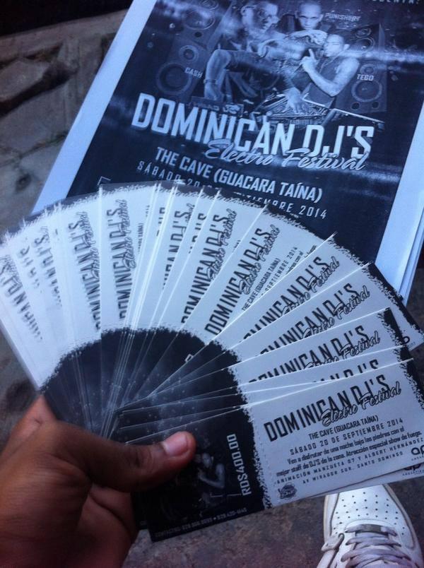 YulyR25's tweet photo. Boletas a la venta de #DominicanDjs 
No te lo puedes perder Este sabado 20 de sept. at (Guacara taina) cover 400 http://t.co/U7NjjuxPsY