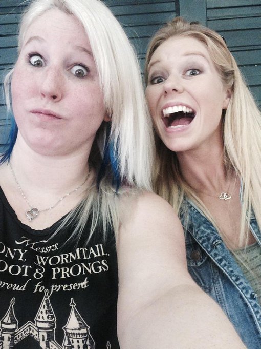 We're just goofing off together today :) fun hung over day with @RachelSingerMFC :D http://t.co/Dj1I<a href="/tag/atm"class="tags"><span>#atm</span></a><a href="/tag/asstomouth"class="tags"><span>#asstomouth</span></a>