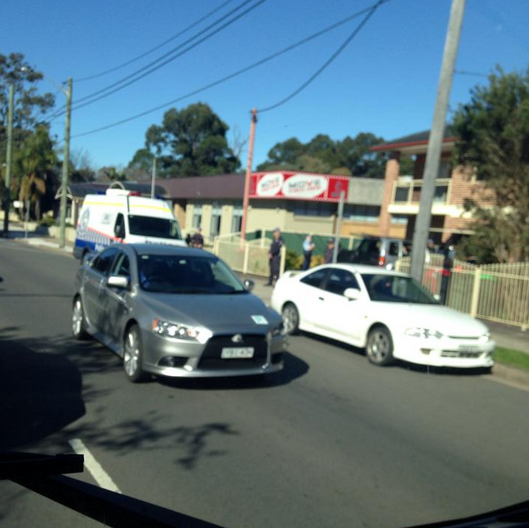 BreakfastMMM's tweet photo. Triple M listener: "Police standing guard on the footpath. Others searched a car and garage" #BassHill #TerrorRaid http://t.co/V3SSHL7try