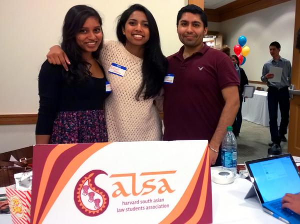 Had a great time meeting 1Ls, LLMs, transfers, and old 2L/3L friends at @Harvard_Law Org Fair tonight! @HarvardLawDOS