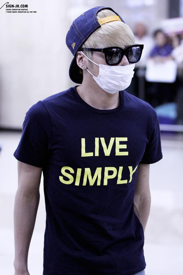 140916 Jonghyun @ Regreso a Corea {Haneda-Gimpo} BxyIWOxCEAA9nxE