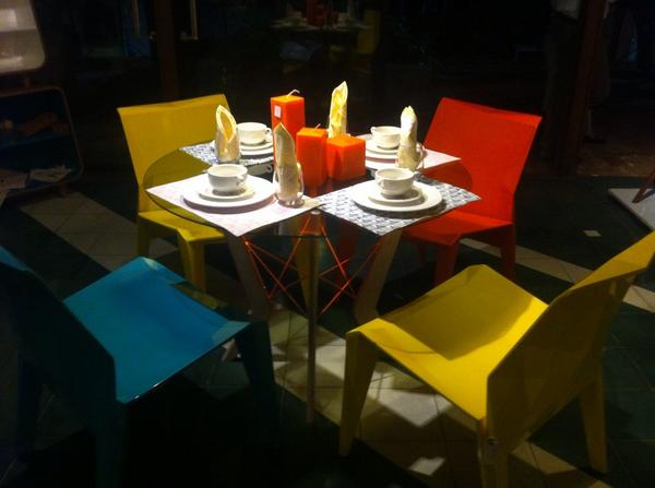 Lasmolinas7910's tweet photo. The wedding table @Carrotconcept #weddingtable #designevent #madeinelsalvador #design http://t.co/nNcLwQgXu0