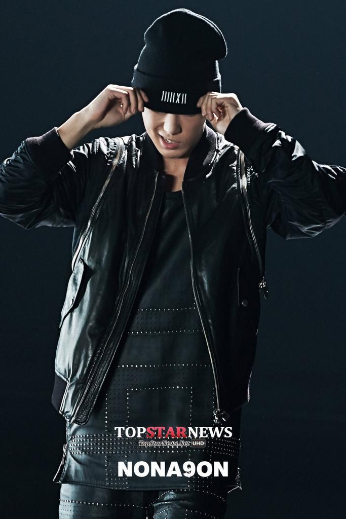 BxzAKq-CUAAax2m.jpg:large