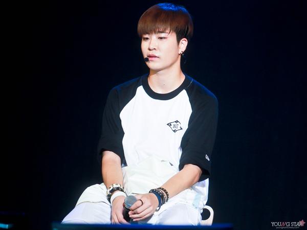 youngstar96's tweet photo. 140823 Tofu Music Festival in Thailand http://t.co/BNunyGvjqL