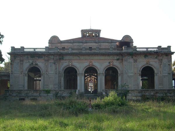 massimobray's tweet image. Salviamo le Terme del Corallo a #Livorno, tra le architetture Liberty più eleganti facebook.com/permalink.php?…