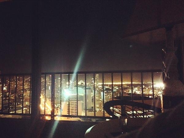 SebaVzq's tweet photo. Hermosa noche!!! :) <3 http://t.co/z0RqWK735M