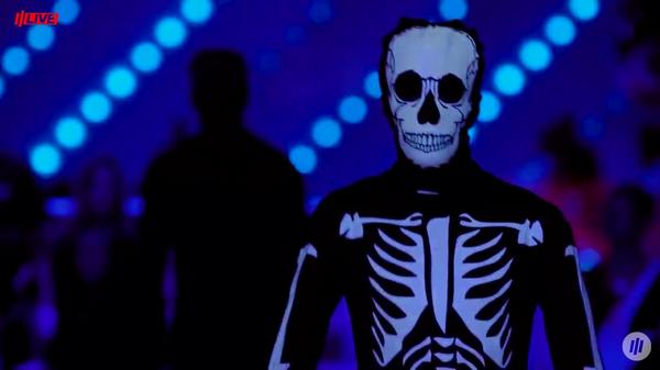 SlashLive's tweet image. What could have been more of a pleasure to have live streamed for #LFW than the wonderful @anyahindmarch