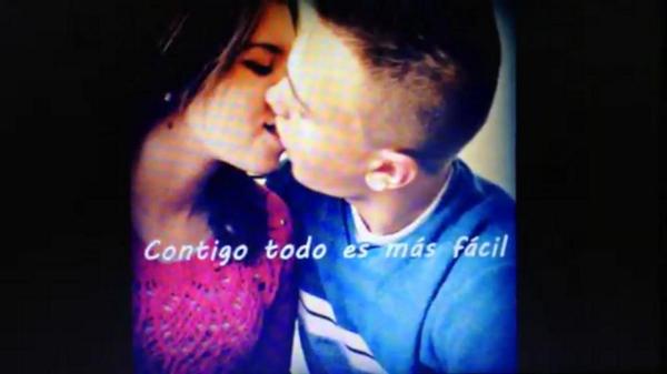 MusatOly's tweet photo. I LOVE YOU! @vanesisisita http://t.co/TOqM6RphZa