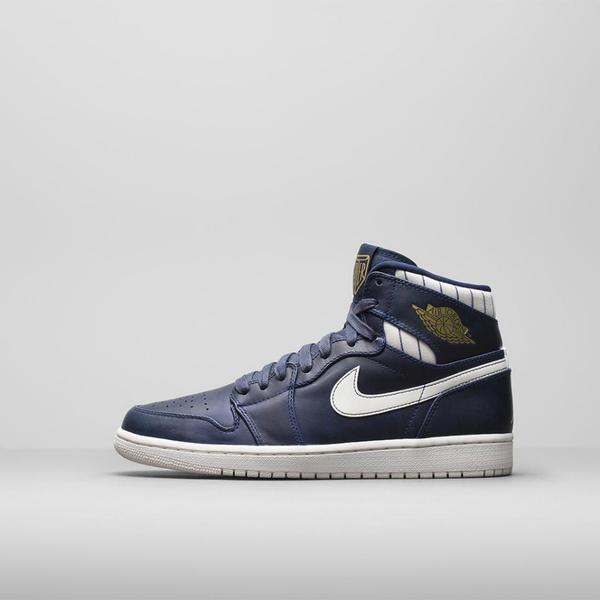 UndergroundKix's tweet photo. #UKIX | The Jeter Collection AJ1 Retro http://t.co/1nuNhaB7rk 10/02/2014 4pm PST http://t.co/iq0pRVSaxP