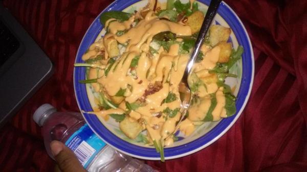 thugprolly's tweet photo. wtf is it drenched in RT @ShaLuvsOTMSLS: Who Tf craves for salad?  😕😋 #StartingOctober 💪 http://t.co/kAuz97mw7i