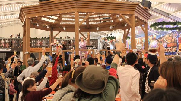 VANMINI's tweet photo. “@hamakei: ��日開幕！ 19日まで▽赤レンガでビールの祭典「オクトーバーフェスト」－ビール約90種類
https://t.co/MNRYZZxKyT
#横浜 #yokohama #ビール http://t.co/qZZ01yzxMU”

いつの間にか始まってた❗️❗️