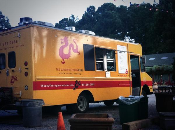 absolut_zer0's tweet image. Decided to check out @GoodEarthGarden's Food Truck Meet. #foodtrucksrock #ARidea #LocalFirstLR