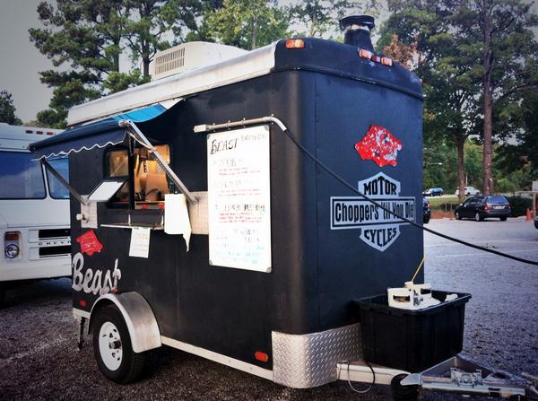 absolut_zer0's tweet image. Decided to check out @GoodEarthGarden's Food Truck Meet. #foodtrucksrock #ARidea #LocalFirstLR