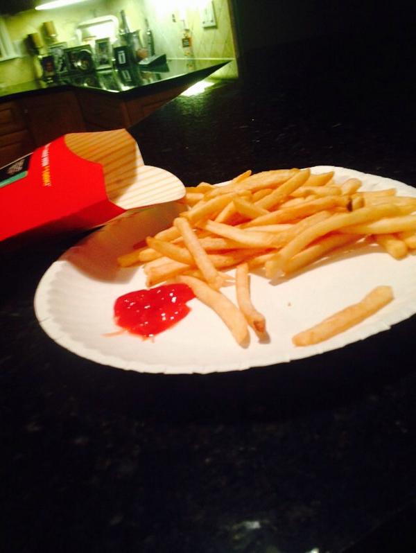 jacobmalenich's tweet photo. I'm in heaven http://t.co/JpEzFDqN9J