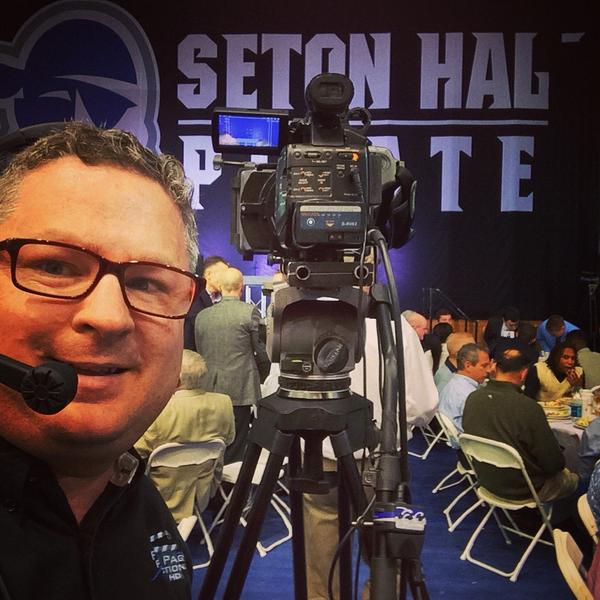 FrontPageAV's tweet image. We are here at a fundraiser for Seton Hall University. HD Video recording, HD projections, & digital wireless mics...