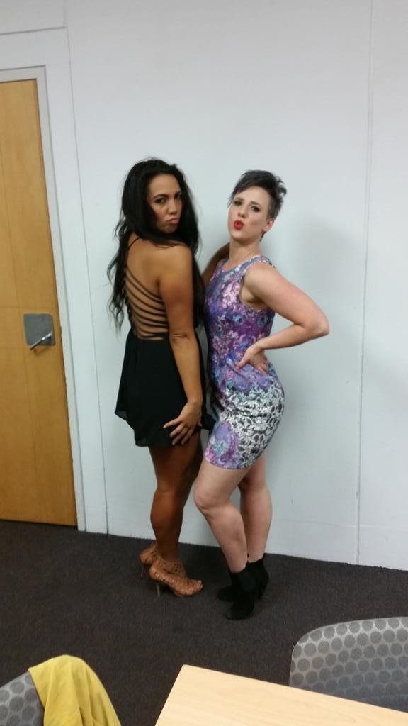 OtagoDancer's tweet photo. Team fun after a great night performing at the #NZBreakers and #SydneyKings game. #OtagoDancers http://t.co/wPxfHNNExE