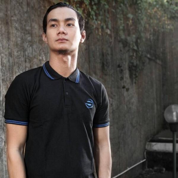 B l u e   p o l o s h i r t
IDR 185K
     Code : blueps-stro-01
       Sms : 085778586333