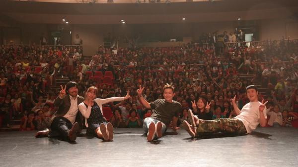 cokoenter tweet picture