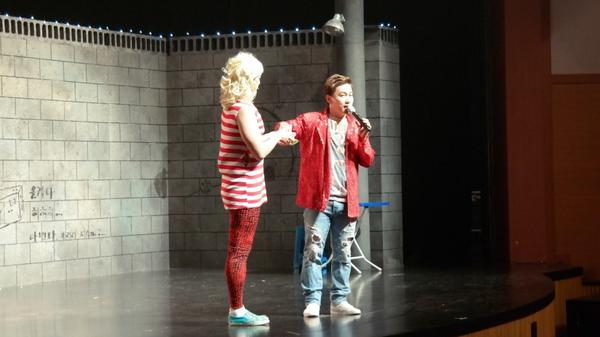 김원효, 이광섭 연출 기획 출연
연극 <대박포차>
사천에서 첫 전국 투어 성황리에 마무리!
남녀노소 불문, 코믹함과 감동을
동시에 느낄 수 있는
<대박포차> 다음 무대는 10월 25일 거제~