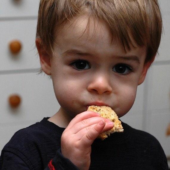 I'm blessed with the most amazing family ever. I love my gorgeous wife <a href="/xcheckyesfake/">Morticia Addams.</a> &amp; my wonderful Tomlinbbys. ❤️