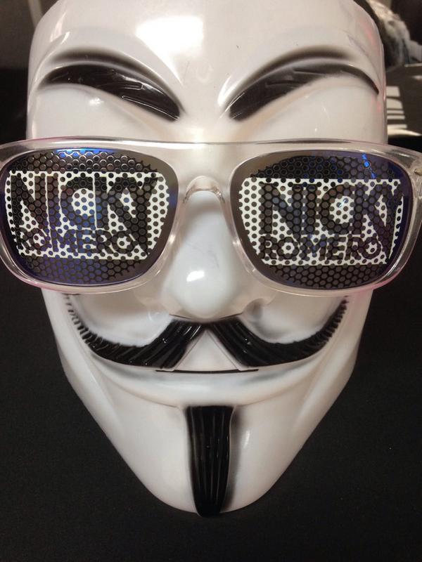 col_edm's tweet photo. Tambien nos estamos alistando para @nickyromero #nickyromero #toulouse #callnicky #bogota #colombia http://t.co/kjXC6A1cPM