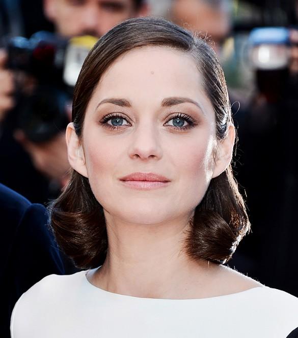 Happy birthday, Marion Cotillard! 8 times the actress epitomized French-girl glamour:  