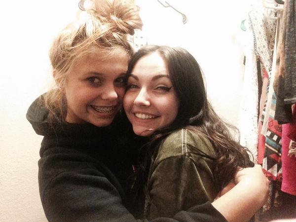 blairhebard's tweet photo. #BestFriendAppreciationTweet These two mean the world to me. They're the greatest friends anyone could ask for. http://t.co/Va9rhskGW7