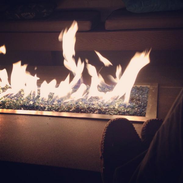 MrsFaulkie's tweet photo. Favorite part of my evenings. #BackDoorBar @smshreve http://t.co/B0UqjbMHrl