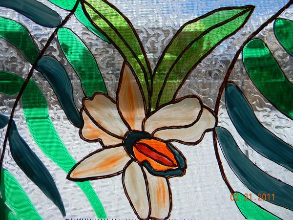 AaleyMohd's tweet photo. Paintings on glass, floral range. http://t.co/JO8piL49Va