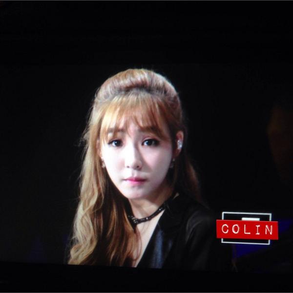 [PIC][30-09-2014]SNSD khởi hành đi Trung Quốc để tham dự "China for GG 1st Fan Party in ShenZhen" vào sáng nay - Page 3 By13DNPCYAAktD1