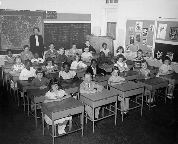 LisaDuty1's tweet photo. How have classrooms changed to meet the demands of today’s learners? http://t.co/9mqjtjT5ES #design #spaces4learning http://t.co/8HKWpye1VJ