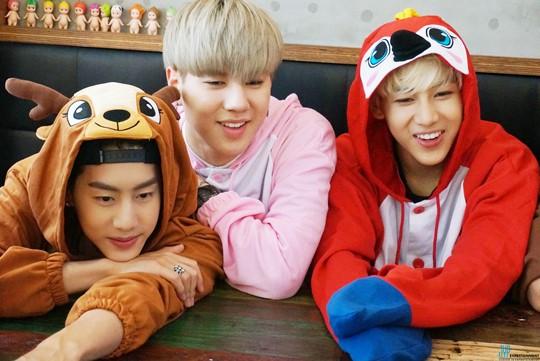 BamBam_TH's tweet photo. [Real GOT7 Season 2] 141001 EP9. GOT7’s Manitto Awards #9 #GOT7 #BamBam http://t.co/wRvgb2DCB4 http://t.co/O3F0sBcWwE