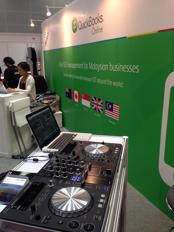 MelVala's tweet photo. Making GST fun at the Malaysia GST Expo. Easy GST with QuickBooks Online #QBOrocks http://t.co/Zr9WxAhlzQ