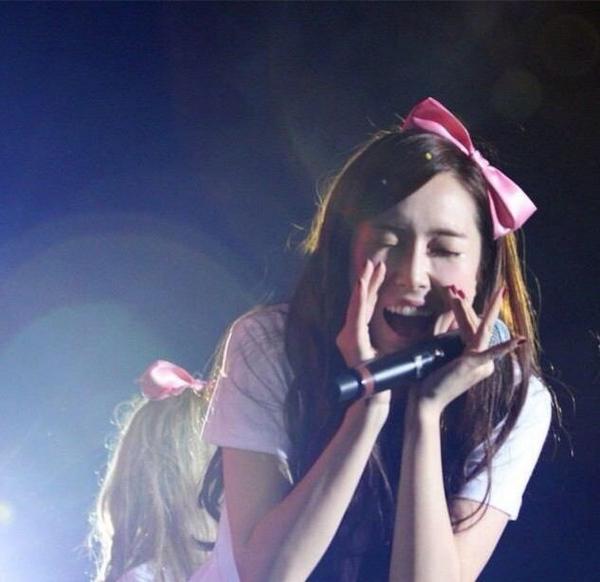 yoonamayu's tweet photo. #SONEにはジェシカがいないとダメ 
#9人で소녀시대 
#staystrongJessica 
#TLをシカ様で埋める http://t.co/a4wz9MW1yx