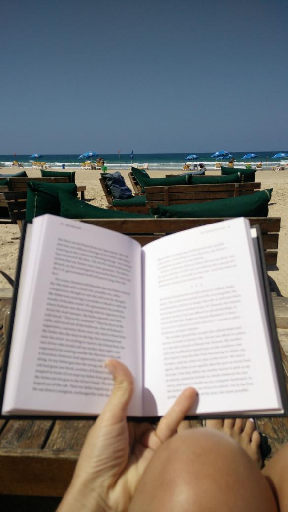 audreyb167's tweet photo. Not far from Gaza, sharing same blue sky and sea waves, read in a row @ZakEbrahim book. Dreaming of PEACE. ♥ http://t.co/CU3XA6ukzT