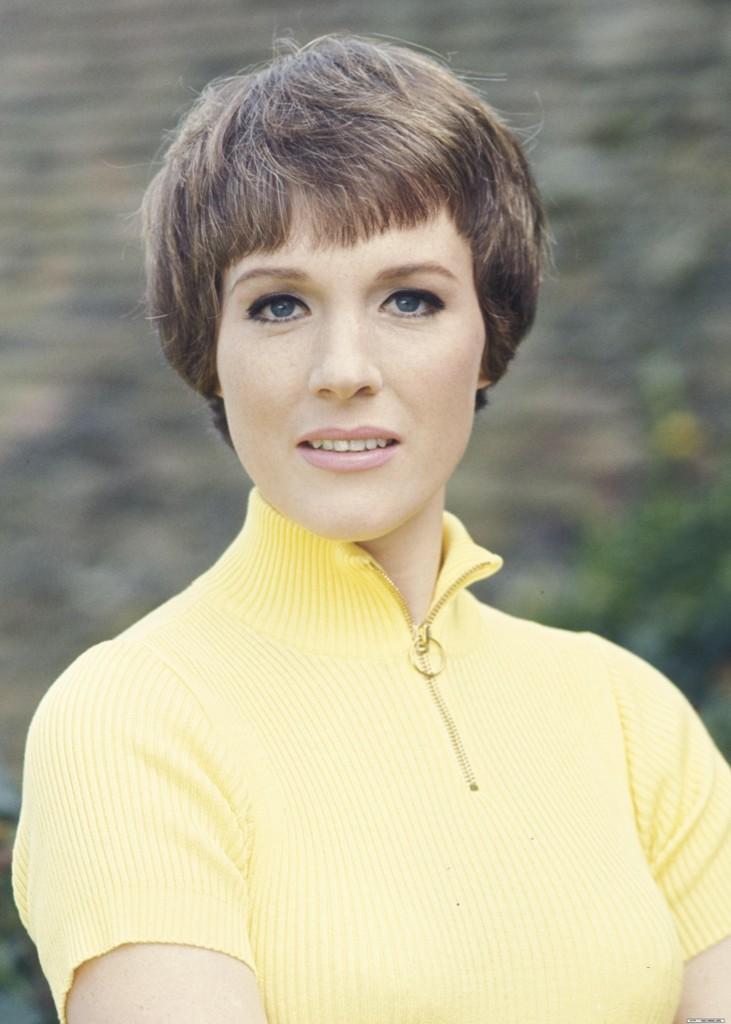 Happy birthday to the amazing Julie Andrews!    