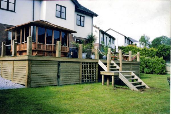 CathedralScape's tweet photo. A deck can really enhance your garden. Call Cathedral now for a free decking consultation, 01209 821007 http://t.co/YlAG6QcHcN